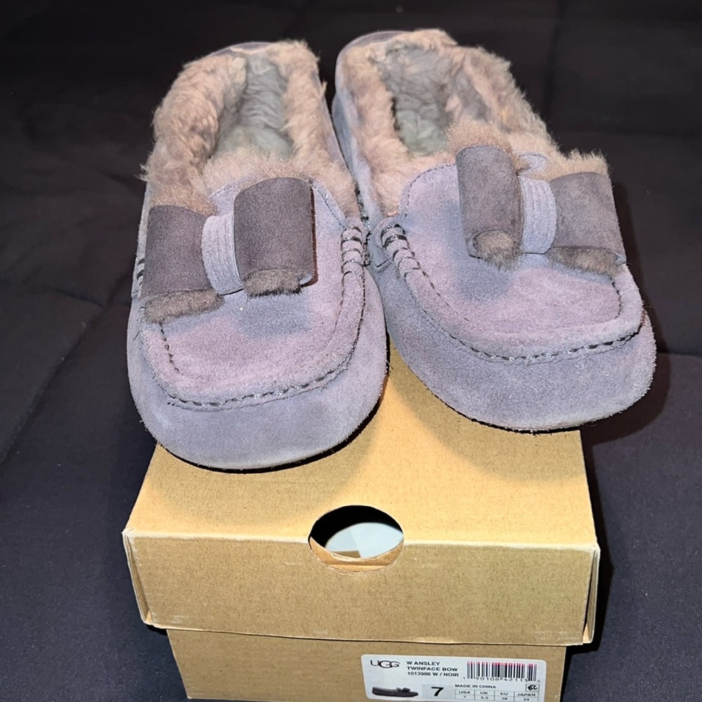 Ugg slippers